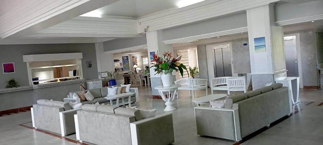 Sapphire Beach Club Resort Cupecoy