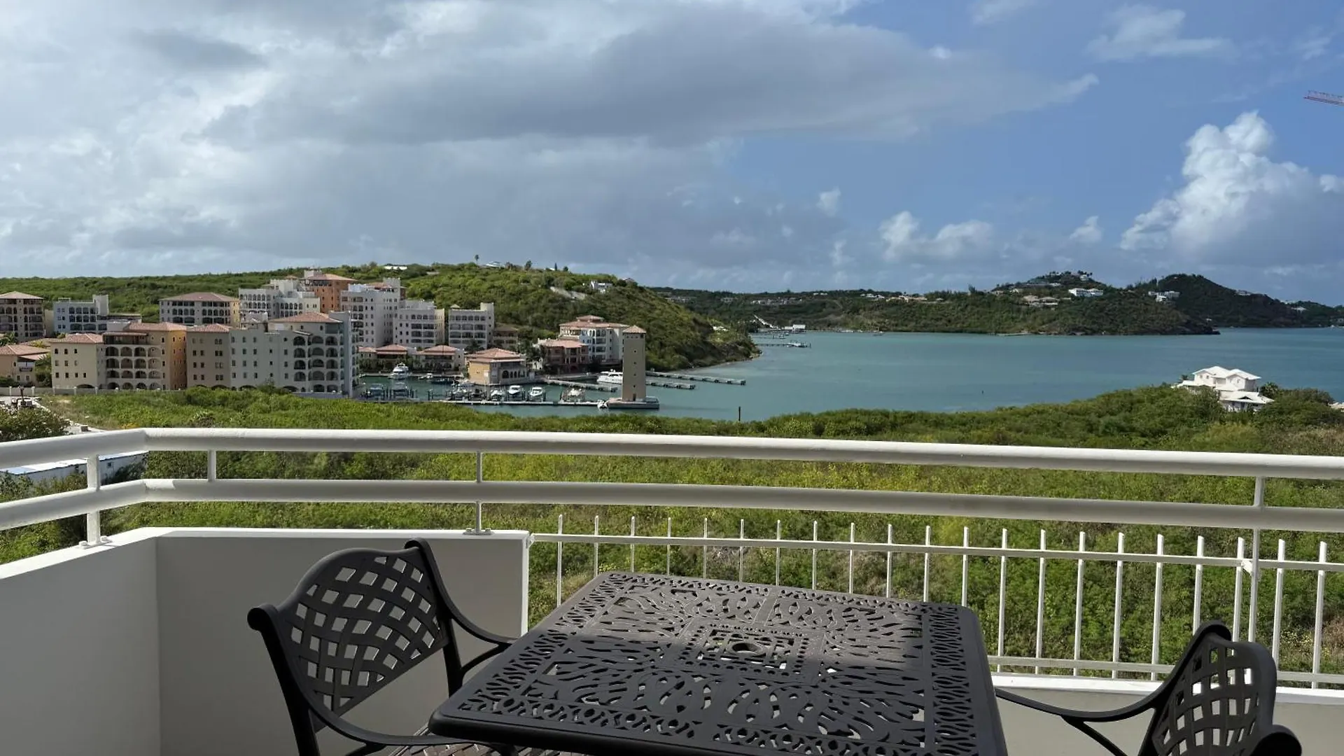 Sapphire Beach Club Resort Cupecoy