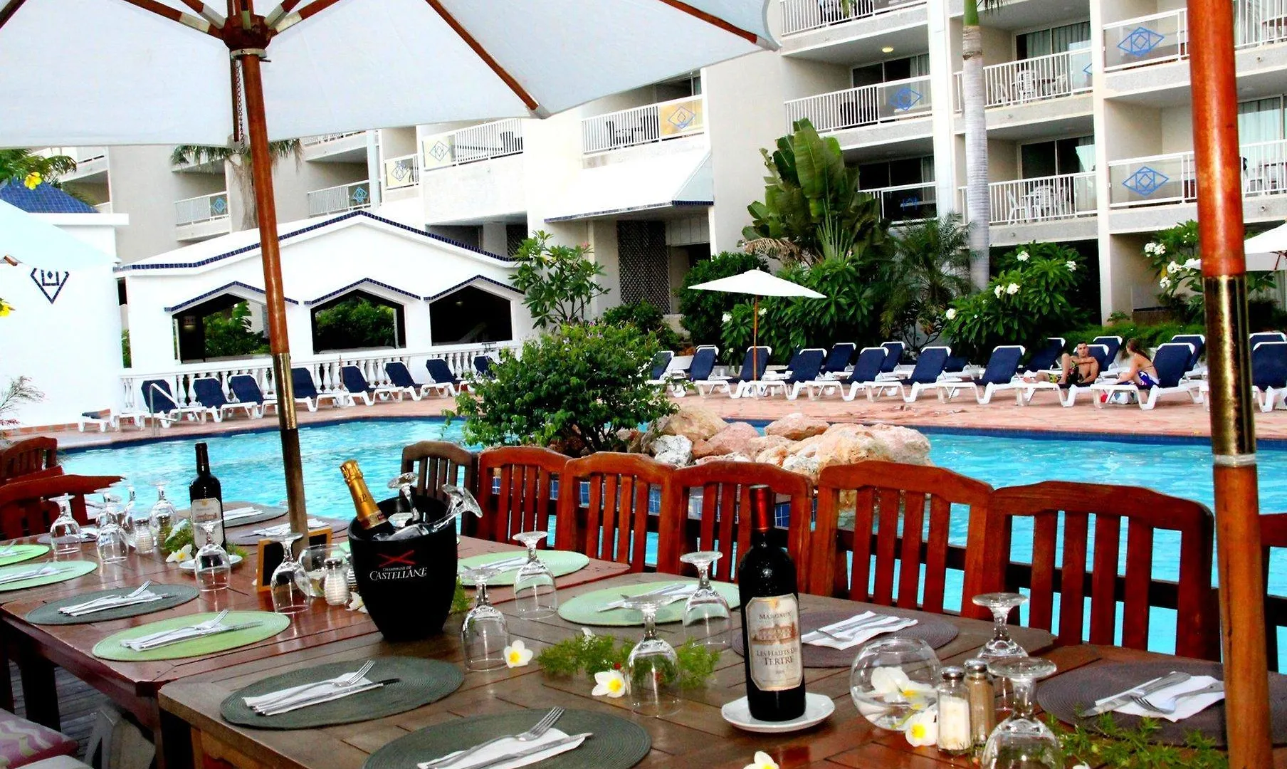 Sapphire Beach Club Resort Cupecoy