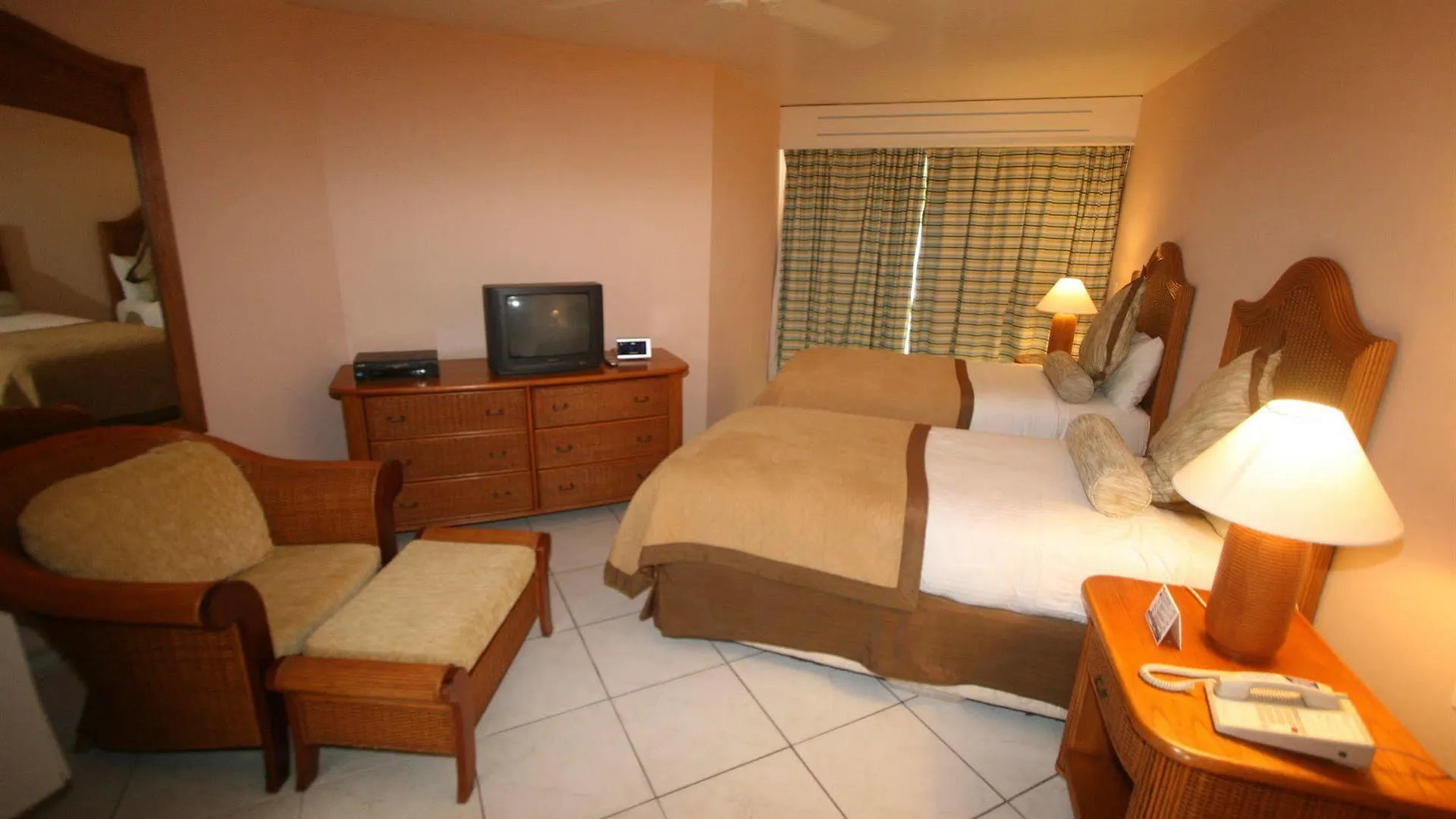 Sapphire Beach Club Resort Cupecoy  Sint Maarten