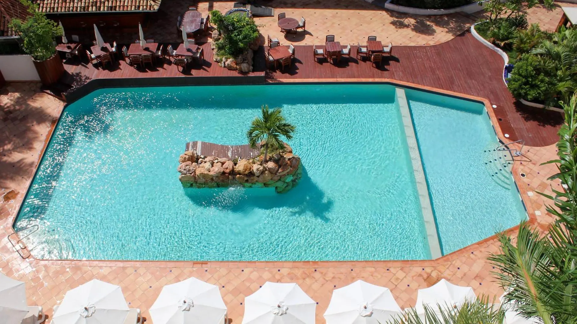 Sapphire Beach Club Resort Cupecoy